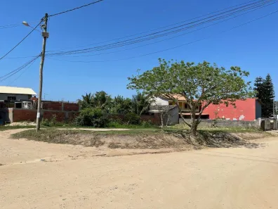 Lote/Terreno à venda, 450m² no Centro, São Pedro da Aldeia