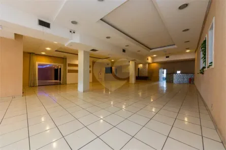 Ponto Comercial para venda ou aluguel, 754m² no Vila Carrão, São Paulo