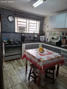 Casa com 3 Quartos à venda, 194m² no Centro, Mogi das Cruzes