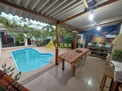 Casa com 3 Quartos à venda, 190m² no Laranjeiras, Uberlândia