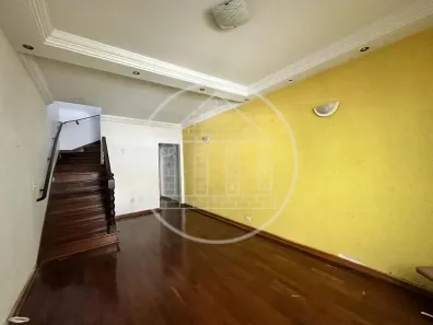 Sobrado com 3 Quartos à venda, 180m² no Jardim Cruzeiro, São Paulo