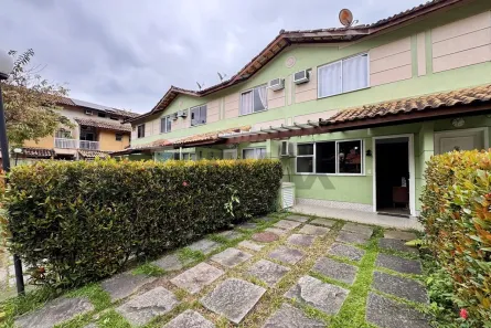 Casa de Condomínio com 2 Quartos à venda, 72m² no Vargem Grande, Rio de Janeiro