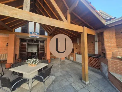 Casa com 3 Quartos à venda, 350m² no Jardim Leonor, São Paulo