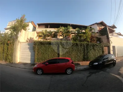 Sobrado com 3 Quartos à venda, 648m² no Vila Romero, São Paulo