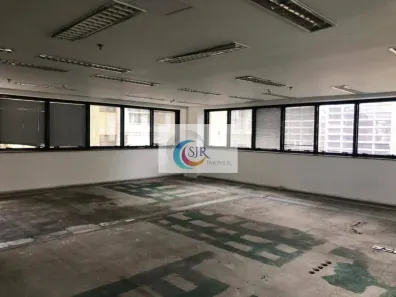 Sala Comercial para alugar, 214m² no Vila Olímpia, São Paulo