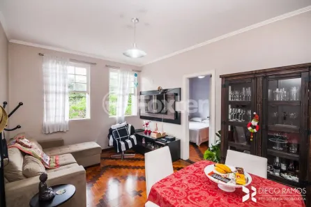 Apartamento com 3 Quartos à venda, 70m² no Passo da Areia, Porto Alegre
