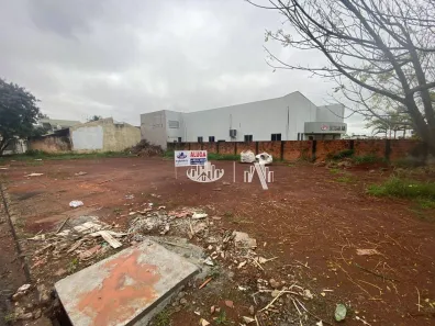 Lote/Terreno para alugar, 250m² no Jardim Pérola, Londrina