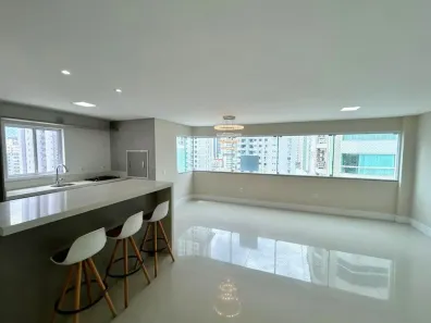 Apartamento com 3 Quartos à venda, 105m² no Centro, Balneário Camboriú