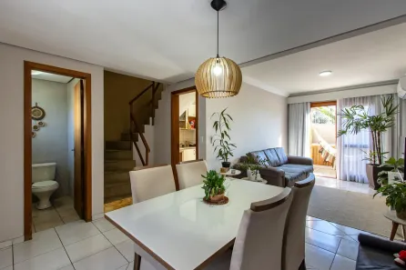Casa de Condomínio com 2 Quartos à venda, 102m² no Camaquã, Porto Alegre