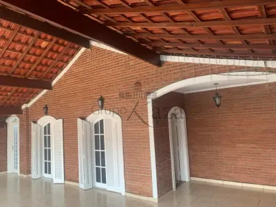 Casa com 3 Quartos para alugar, 375m² no Residencial Galo Branco, São José dos Campos