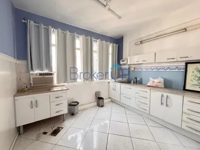 Sala Comercial à venda, 32m² no Centro Histórico, Porto Alegre