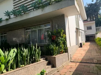 Sobrado com 4 Quartos à venda, 450m² no Pacaembu, São Paulo