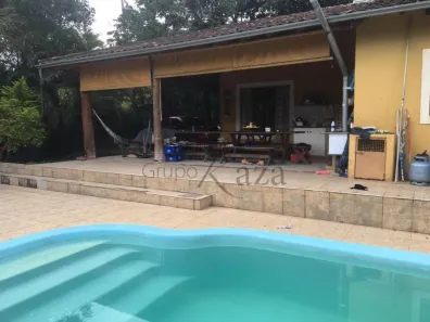 Fazenda/Sítio com 2 Quartos à venda, 2000m² no Buquirinha II, São José dos Campos