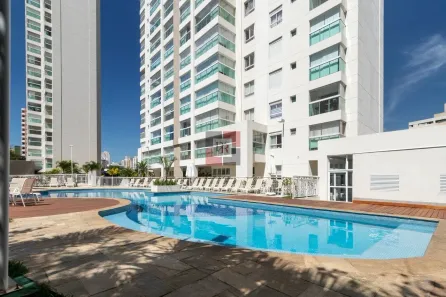 Apartamento com 3 Quartos à venda, 210m² no Vila Olímpia, São Paulo