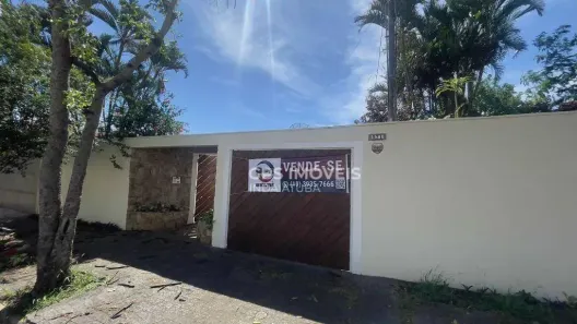 Casa com 3 Quartos para alugar, 231m² no Vila Suíça, Indaiatuba