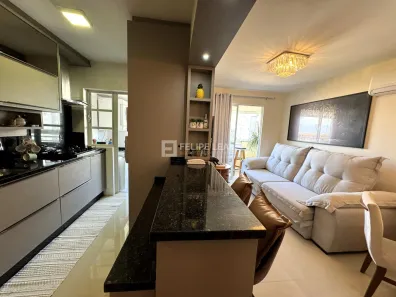 Apartamento com 3 Quartos à venda, 92m² no Barreiros, São José