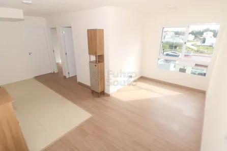 Apartamento com 2 Quartos para alugar, 46m² no Três Vendas, Pelotas
