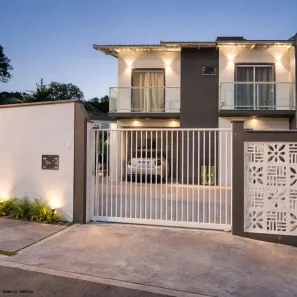 Sobrado com 3 Quartos à venda, 93m² no Guanabara, Joinville