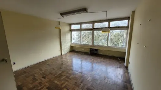 Sala Comercial à venda, 32m² no Centro, Pelotas