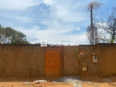Lote/Terreno para alugar, 750m² no Canelas, Montes Claros