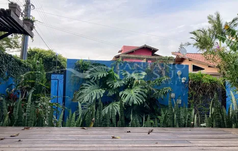 Casa com 3 Quartos à venda, 129m² no Pântano do Sul, Florianópolis