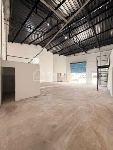 Galpão/Depósito/Armazém para alugar, 300m² no Jardim do Trevo, Campinas