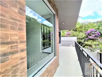 Casa com 4 Quartos à venda, 190m² no Parque Residencial Itaguaçu, Atibaia