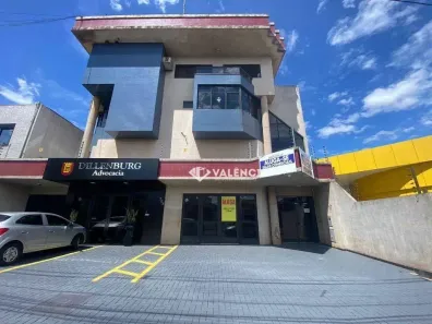 Sala Comercial para alugar, 76m² no Centro, Cascavel
