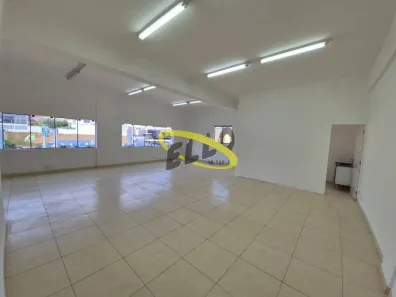 Sala Comercial para alugar, 85m² no Centro, Cotia