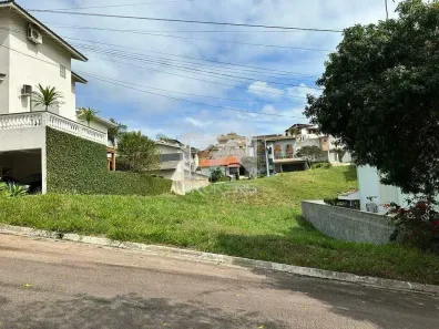 Lote/Terreno à venda, 450m² no Villaggio Capríccio, Louveira