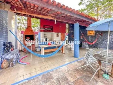 Casa com 6 Quartos à venda, 376m² no Ininga, Teresina