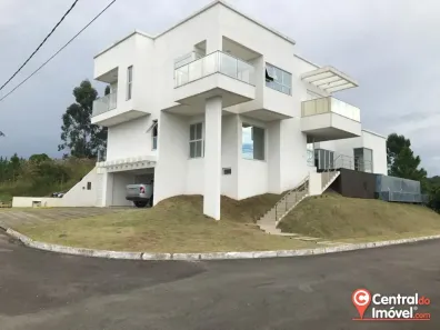 Casa com 4 Quartos à venda, 380m² no Centro, Camboriú