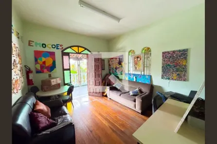 Casa com 3 Quartos à venda, 250m² no Santa Cruz Industrial, Contagem