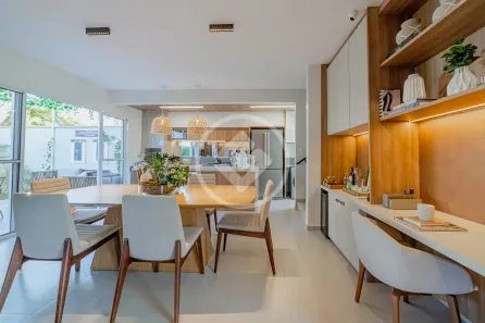 Casa com 4 Quartos à venda, 150m² no Jardins Berlim, Senador Canedo