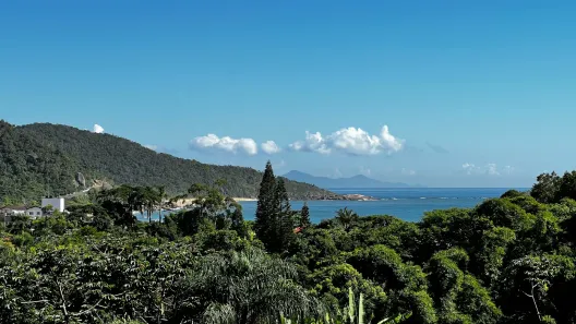 Lote/Terreno à venda, 3081m² no Praia das Taquaras, Balneário Camboriú