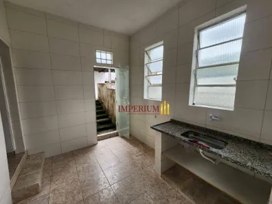 Casa com 1 Quarto para alugar, 40m² no Vila Amélia, São Paulo