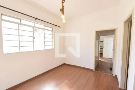 Casa com 2 Quartos à venda, 300m² no Chácara Inglesa, São Paulo