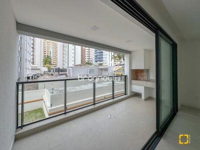 Apartamento com 3 Quartos à venda, 107m² no Centro, Florianópolis
