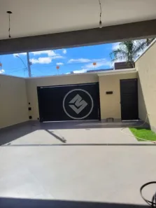 Sobrado com 3 Quartos à venda, 210m² no Jardim Atlântico, Goiânia