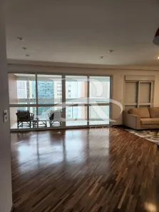 Apartamento com 3 Quartos para alugar, 130m² no Vila Olímpia, São Paulo