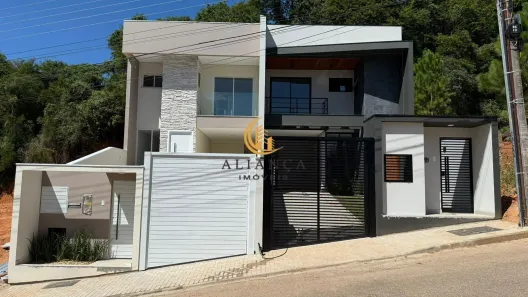 Sobrado com 3 Quartos à venda, 153m² no Ipiranga, São José
