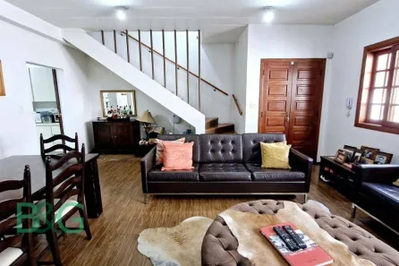 Sobrado com 3 Quartos à venda, 215m² no Vila Cordeiro, São Paulo
