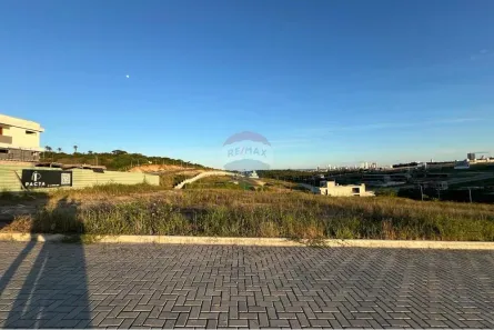 Lote/Terreno à venda, 480m² no Jardim Tavares, Campina Grande