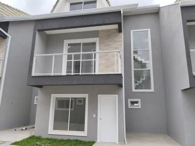Sobrado com 3 Quartos à venda, 132m² no Uberaba, Curitiba