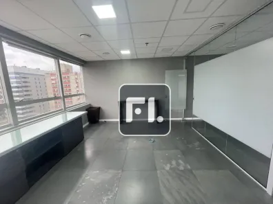 Sala Comercial à venda, 105m² no Vila Olímpia, São Paulo