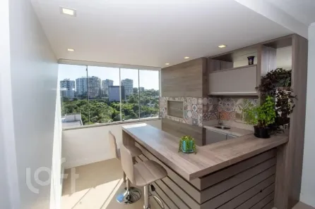 Apartamento com 3 Quartos à venda, 113m² no Chácara das Pedras, Porto Alegre