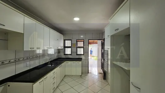 Casa de Condomínio com 3 Quartos à venda, 212m² no Sítios Santa Luzia, Aparecida de Goiânia