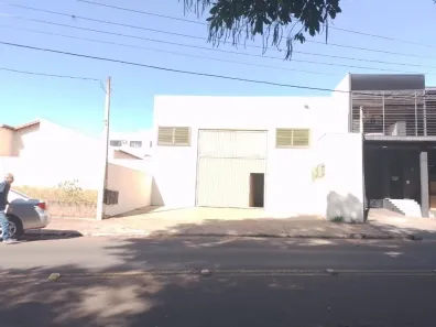 Galpão/Depósito/Armazém para alugar, 400m² no Jardim Acapulco, São Carlos