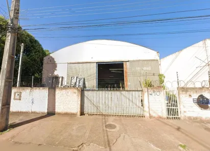 Galpão/Depósito/Armazém para alugar, 400m² no Jardim Morumbi, Londrina