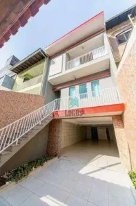 Sobrado com 3 Quartos à venda, 249m² no Jardim Las Vegas, Santo André